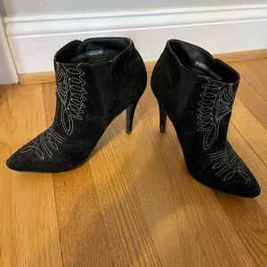 Pim Kie Cowboy Ankle Booties